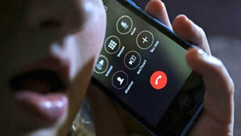 Ofrece  plata a polis para  buscar su auto robado, ladrones llaman y  piden mismo monto para devolverlo