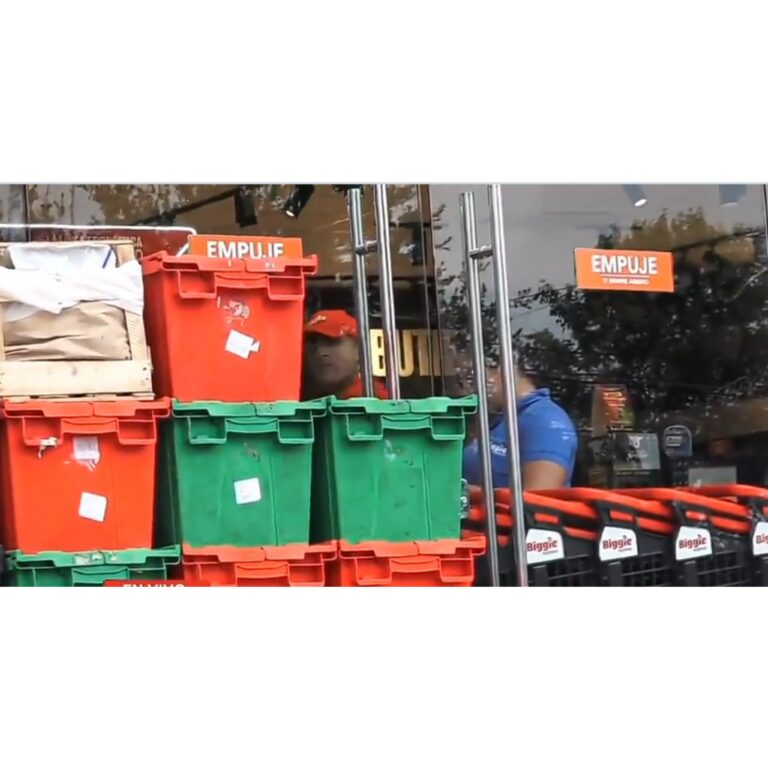 Tiroteo en minimercado en un intento de asalto