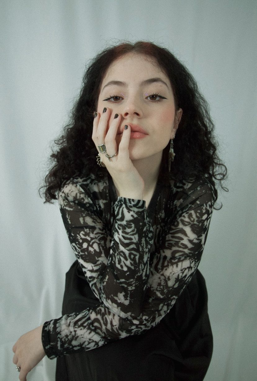 Popular / Luti inicia el 2024 con su nuevo sencillo 