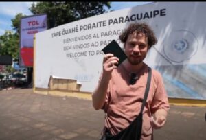 “Luisito Comunica” mostró lo fácil que fue entrar a Paraguay