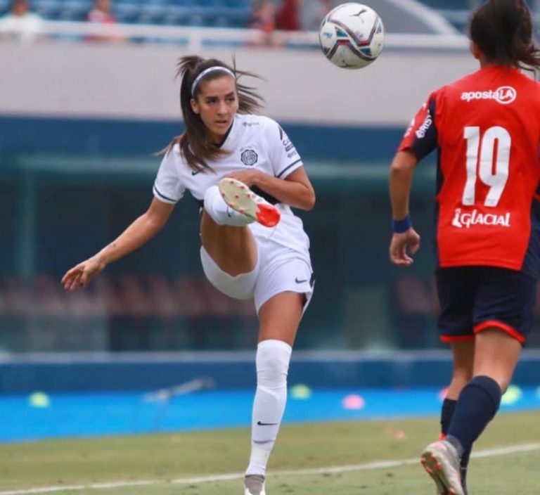 Pelotera del momento dolida por no estar disputando la Copa América