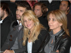(VIDEO) Filtran video de la suegra de Shakira tapándole la boca, mandándola a callar y Piqué como si nada