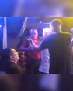 (VIDEO)Cantantes se trenzaron a golpes en pleno show en Ñemby