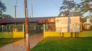 Mujer dio a luz en un taxi debido a la falta de médicos