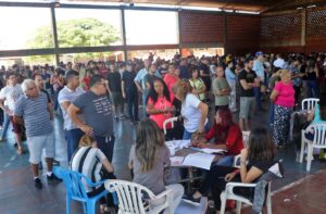 Senadores chovy expulsados volverán al PLRA, según resolvió TSJE