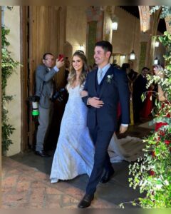 Hijo de Santi Peña tuvo hoy su boda religiosa