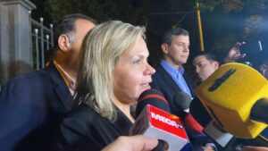 Lilian Samaniego he’i que acompañarán la candidatura de Beto Ovelar a la presidencia del Senado