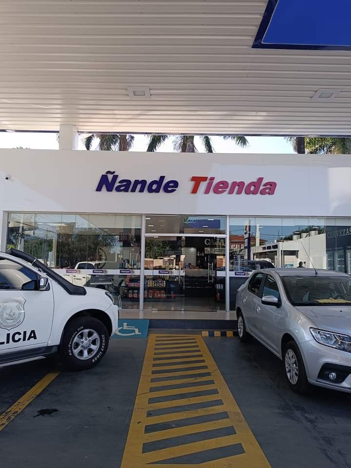 Ladrones pelaron estación de servicio: Se llevaron unos 180 millones de guaracas