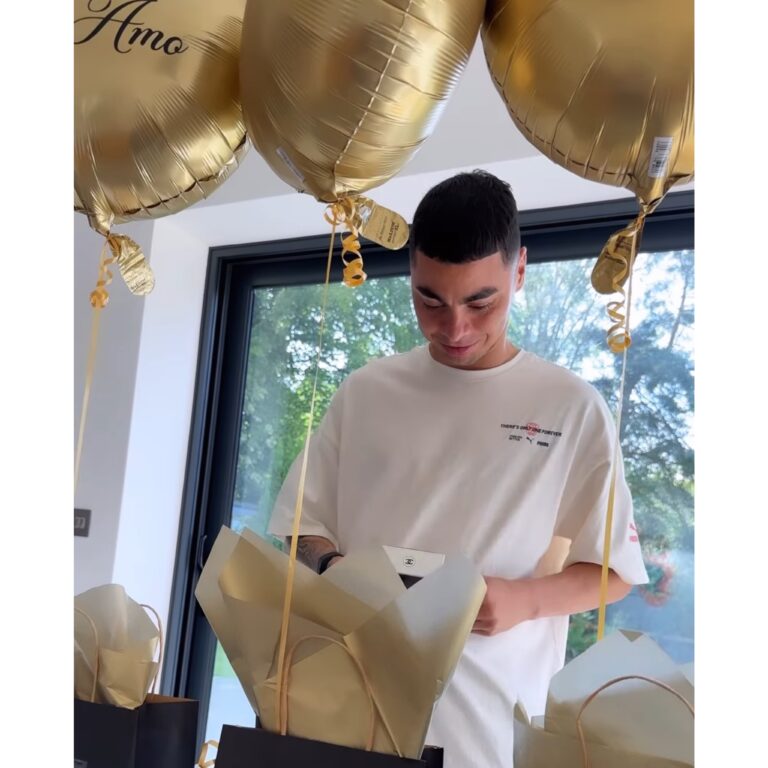 (VIDEO)La sorpresa que recibió Almirón de parte de su doña por su aniversario