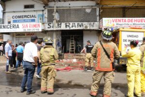 Reportan incendio en el Mercado de Abasto