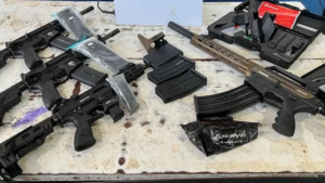 Hallan en Brasil armas que salieron de Paraguay