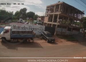 ¡Albañil cayó de una obra y se salvó de milagro!