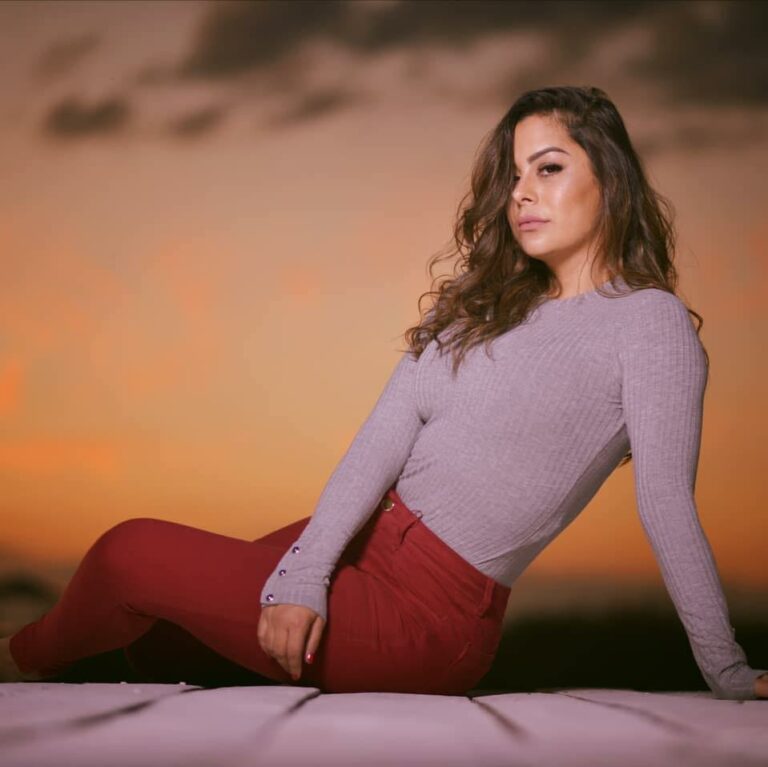 ¡Chan! Larissa Riquelme responde a criticona de redes: “Hoy no te dieron”
