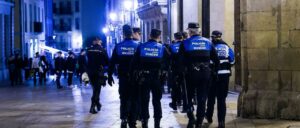 Paraguayos en España: Arriero golpeó a mujer, intentó fugarse y se rompió la pierna tras caerse de un edificio