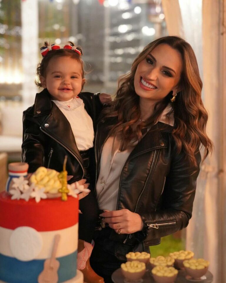 ¡Ambeña! Alice, la hijita de Jean Fernandes cumplió un año y su fiesta fue con los colores patrios