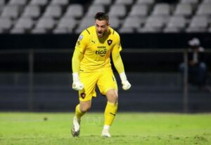 ¿Será? El golero Jean Fernandes se va de Cerro Porteño