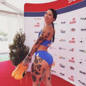 (VIDEO) ¿Querés ver lo que hizo con las manos esta atleta polaca?