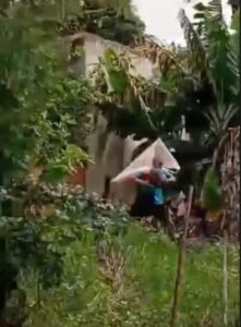 [VIDEO] Gracias a filmaciones de vecinos, poli atrapó al mondaha