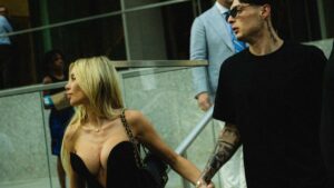 ¡”Peso Pluma” blanqueó su noviazgo con una modelo!