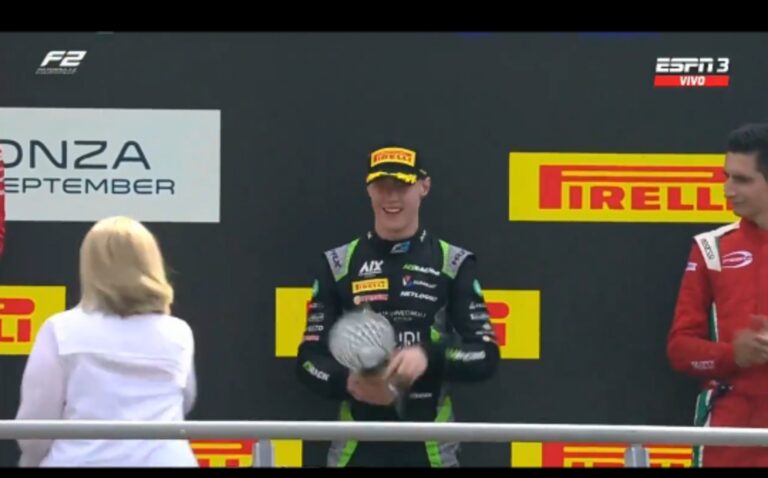 ¡Joshua al podio de carrera en Italia!