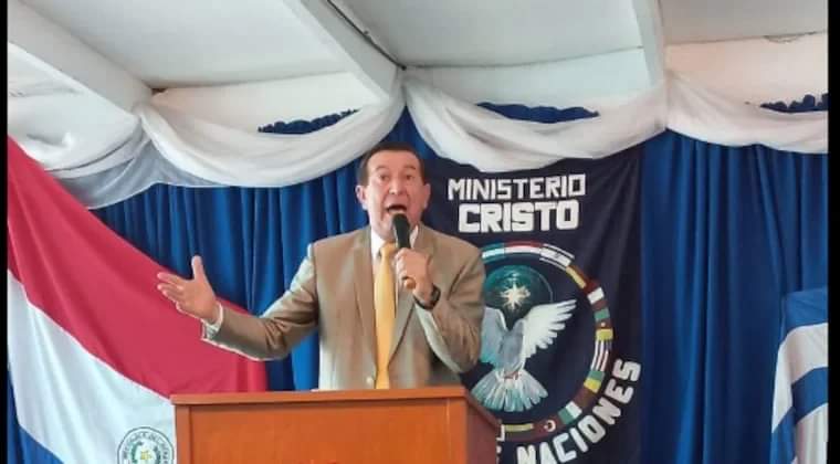 Popular / Detienen a pastor evangélico por abusar del rollo en sitio de ...
