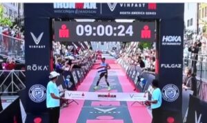 ¡Paraguayo ganó carrera en Wisconsin!