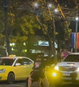 (VIDEO) ¡Volvieron las locuras en el centro de Asunción por victoria de la querida Albirroja carajo!