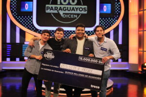 [VIDEO] Estudiantes de periodismo se ganaron platal en “100 Paraguayos dicen”