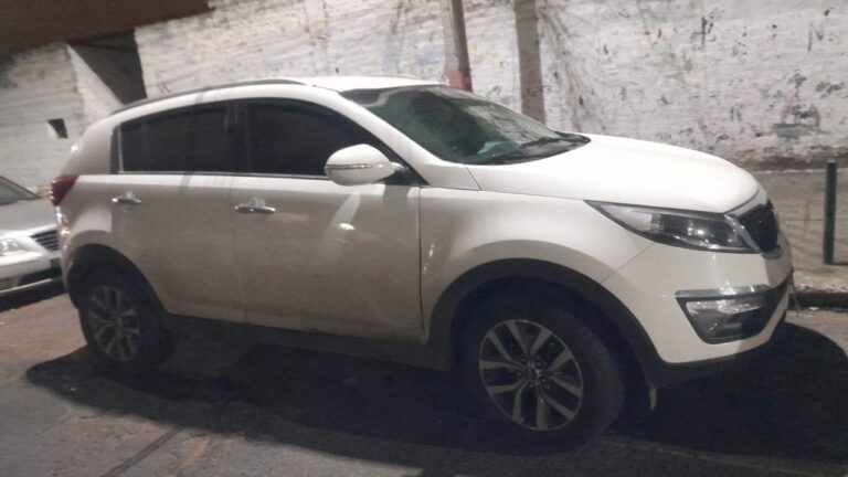 (VIDEO). Arriero kanguero queda detenido tras rozar a una motopatrulla