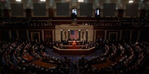 Republicanos logran esperado avance en batalla por control del Congreso de EEUU