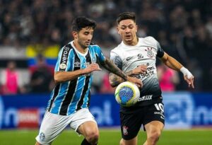 Los dos paraguayos en el once ideal de extranjeros en el Brasileirâo