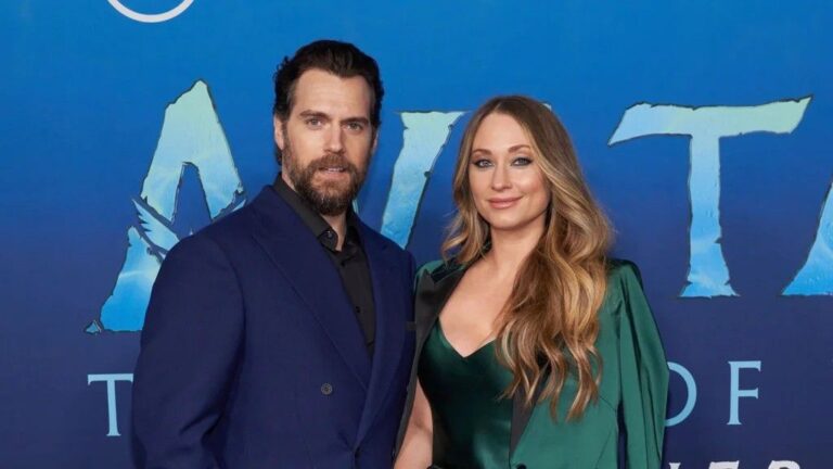 ¡El actor Henri Cavill ya tuvo a su hijito y es súper mansito!