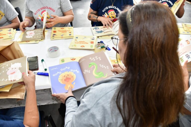 Kits del MEC incluirán libros de cuentos aportados por Itaipú