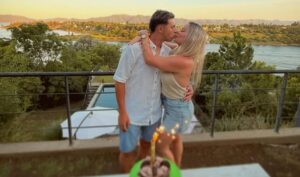 Dahiana Bresanovich le sorprendió a Blas Riveros con un romántico brindis por su cumple