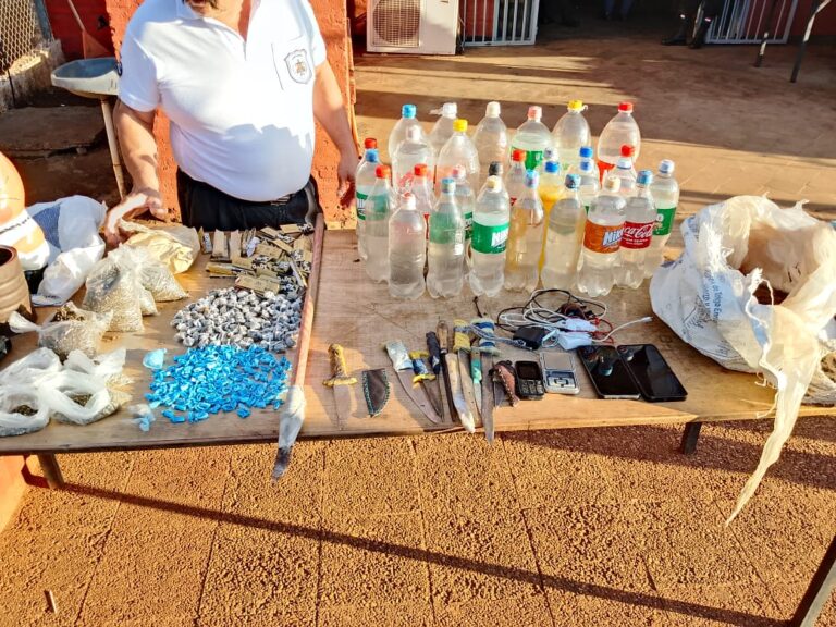 Desbaratan red de microtráfico en penal de Misiones