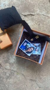 Con una caja de regalos por San Valentín amenazaron a yiyi por meterse entre 6 personas para “los cuernos”