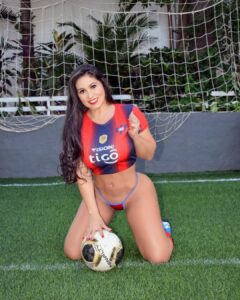 ¡Cuerona cerrista cumplió su apuesta tras el resultado del superclásico!