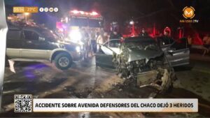 (VIDEO) En Villa Elisa, señora que estaba de mirón de un accidente fue arrollada por un auto sin freno de mano