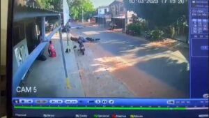 (Video) Choque entre motos en Capiatá causa varios heridos