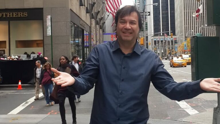 Empresario habló sobre los jugadores que ganaron mucho y después quedaron en la lona