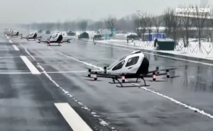 (VIDEO) ¡China da luz verde a los taxis voladores sin chofer!
