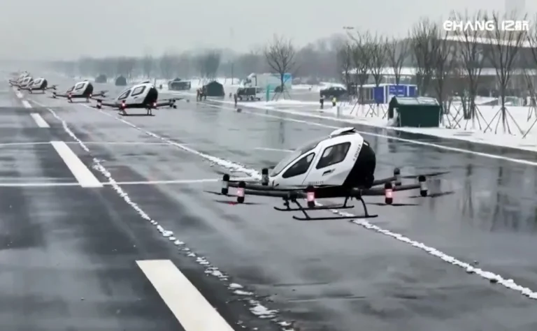 (VIDEO) ¡China da luz verde a los taxis voladores sin chofer!