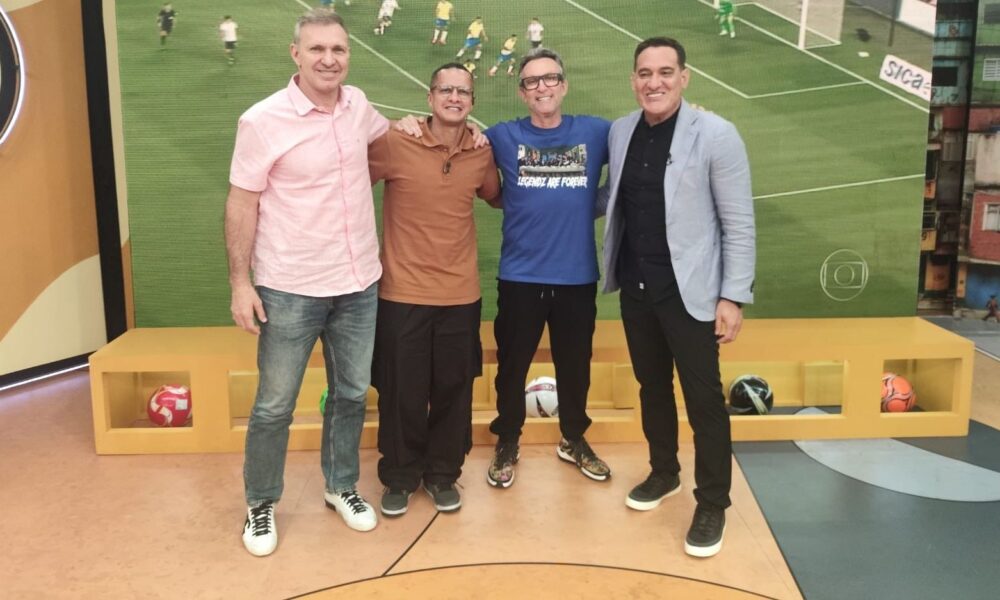 (VIDEO) Conductor de tevé se emociona hasta casi llorar al presentar al “Colorado” Gamarra