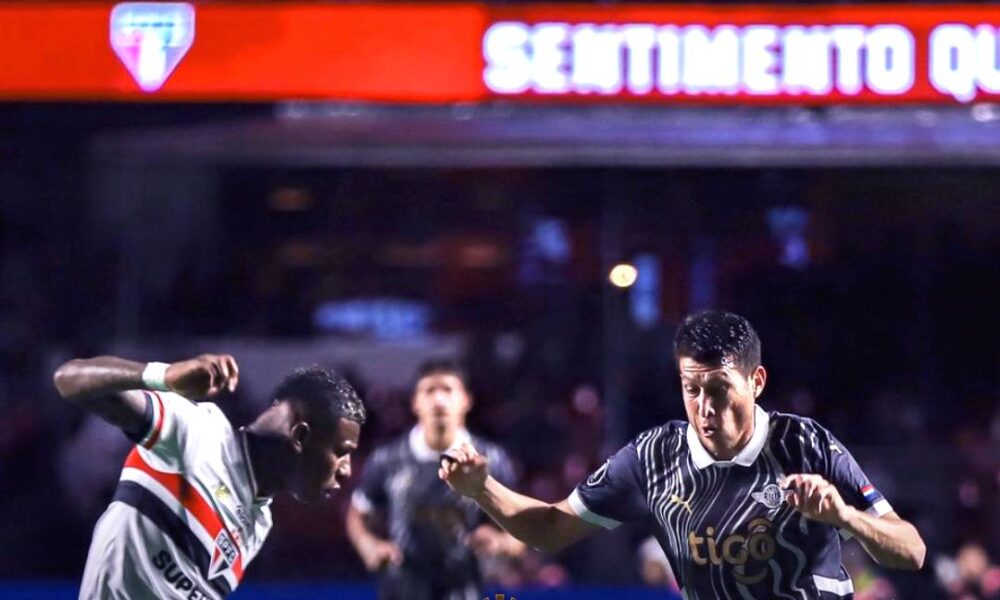 Libertad captura en Brasil un punto y sueña con la clasificación