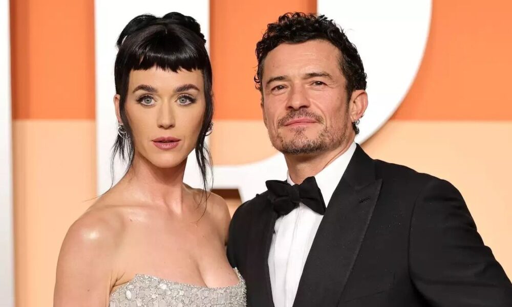 (VIDEO) ¡Cantante enfrentó a una fan por quererle hacer tesapo’ê!