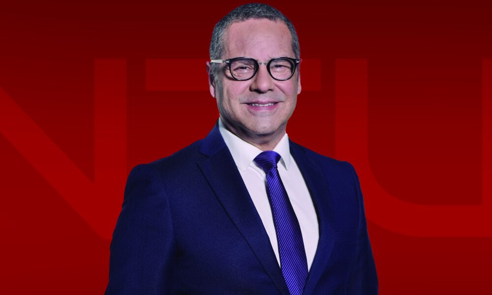 Pedro Guggiari vuelve a su primer amor, a la conducción de noticiero