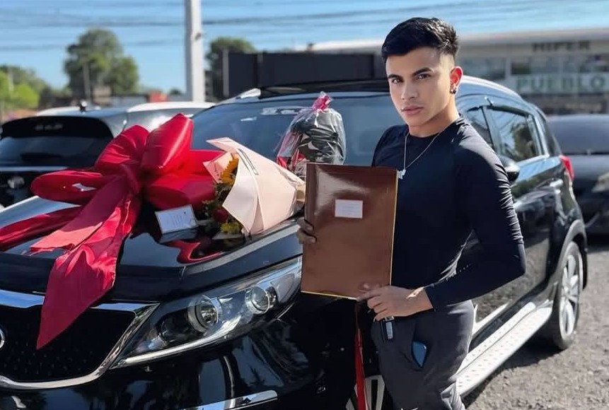 ¡Denuncian a manager de modelos! Ndaje se quedó con plata que era para empedrado de vecinos