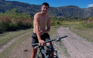 Mientras Olimpia le quiere traer de vuelta, el “Sargento” Gamarra se recrea pedaleando