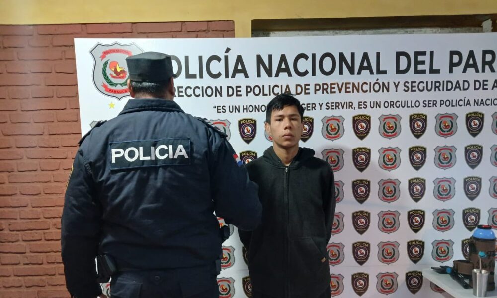 Apuñaló a su amigo en un juego de barajas