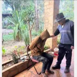 Sustazo: ¡Mujer encontró a mondaha armado debajo de su cama!